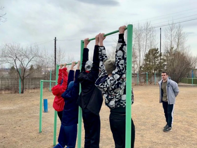 В Забайкалье общественник рассказал подросткам о пользе здорового образа жизни